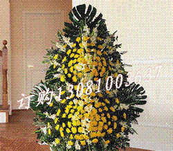 商品详细;黄菊花、叶材。-花篮插花